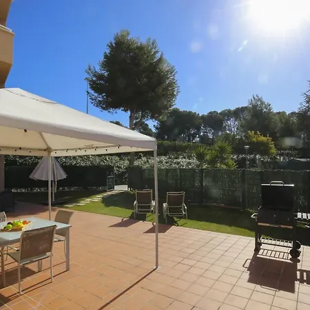 Lila New Planet Costa Dorada Apartment