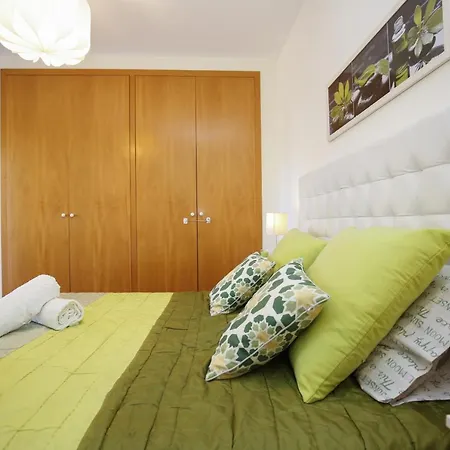 Lila New Planet Costa Dorada Salou