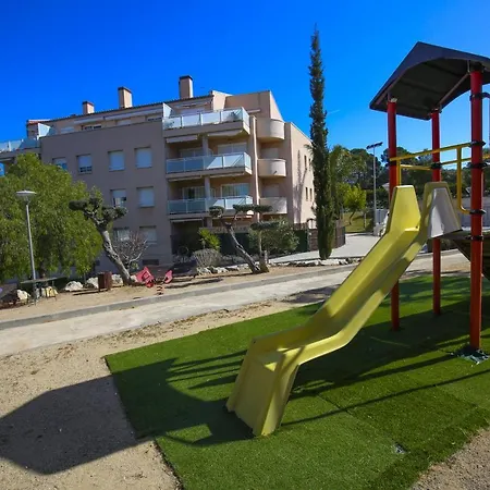 Lila New Planet Costa Dorada *